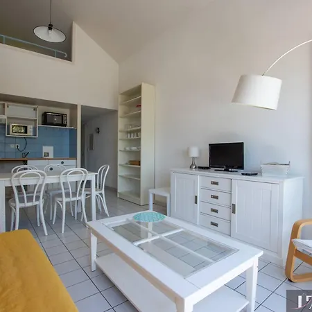 2 Pieces - 6 Couchages, Vue Mer, Parking Prive - Fr-1-825-20 Appartement *